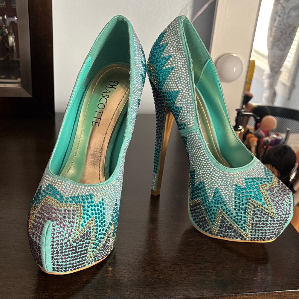 Scott Aqua and Gold Sparkle Heels